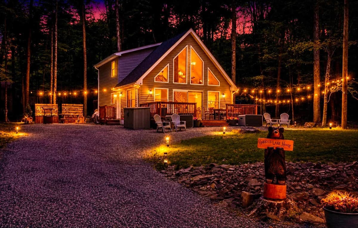 Brand New Chalet - Seclusion, Arcade, Fire Pit